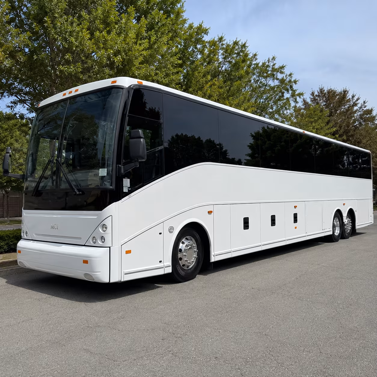 airport shuttle service to san diego international airport san for military groups