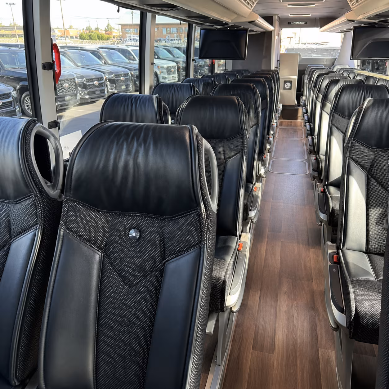 charter buses to petco park snapdragon stadium san diego sports events