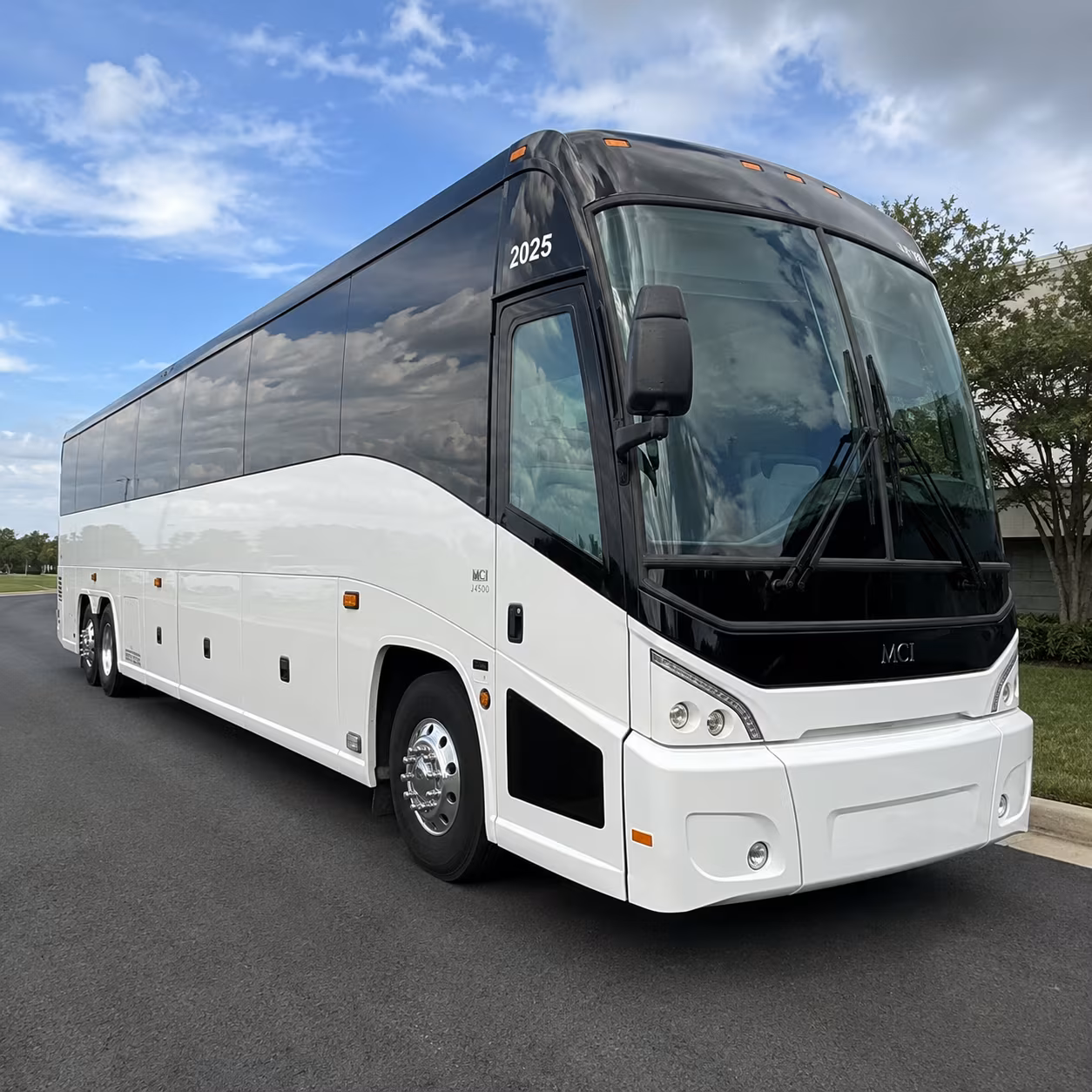 the birch aquarium field trip bus that fits your class